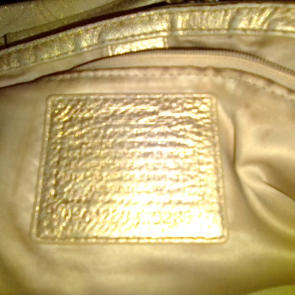 Couch purse